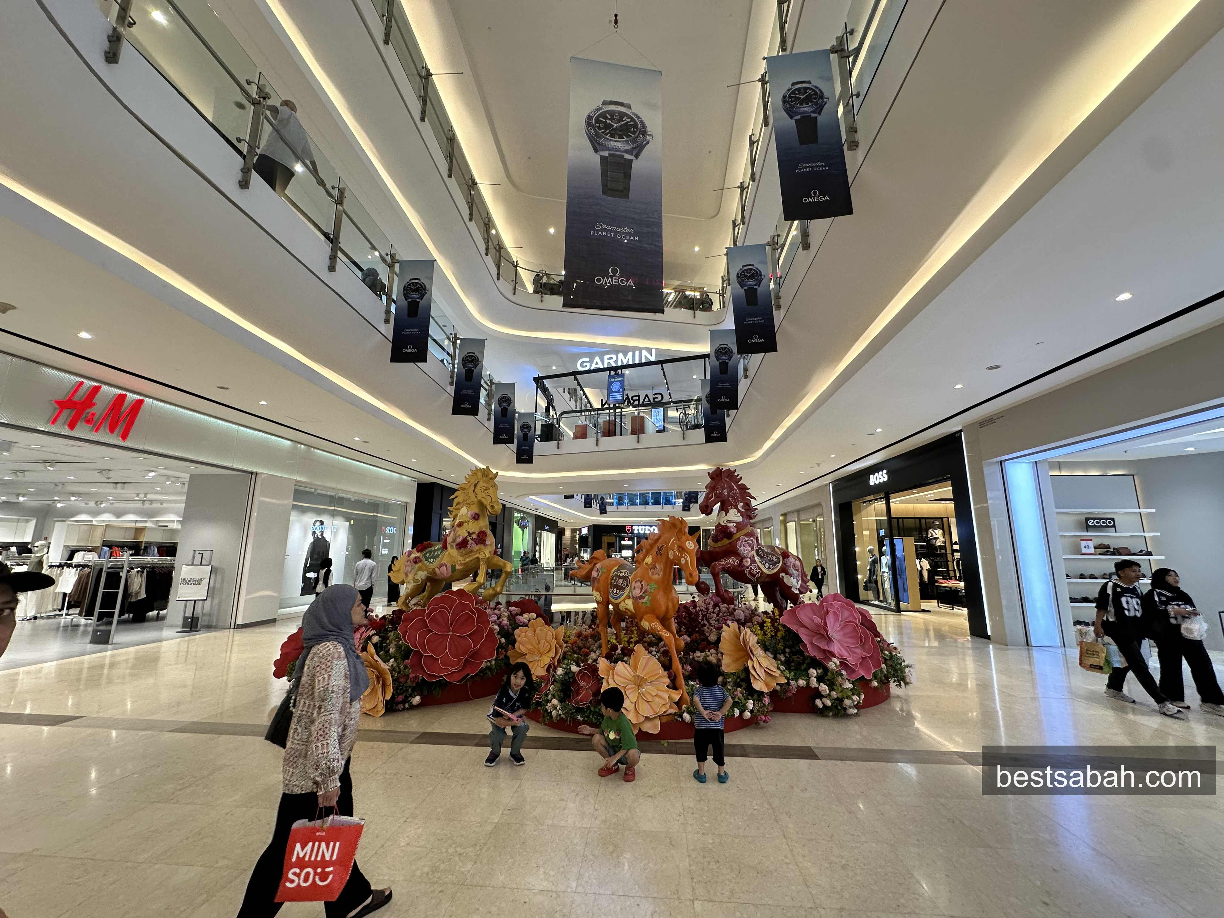 Festive centerpiece display at Imago mall atrium Kota Kinabalu